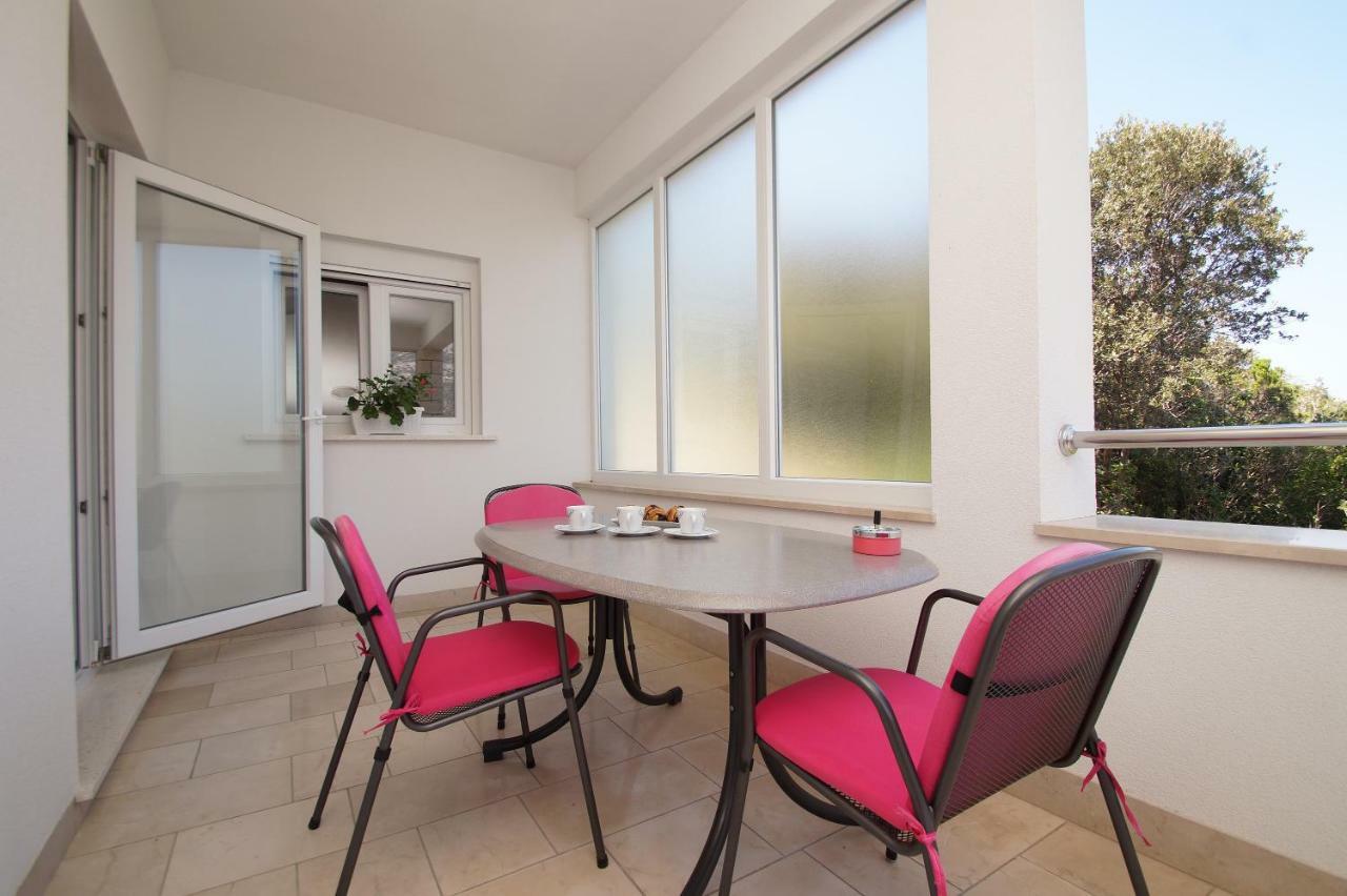 Apartments Mirna Korčula Екстериор снимка