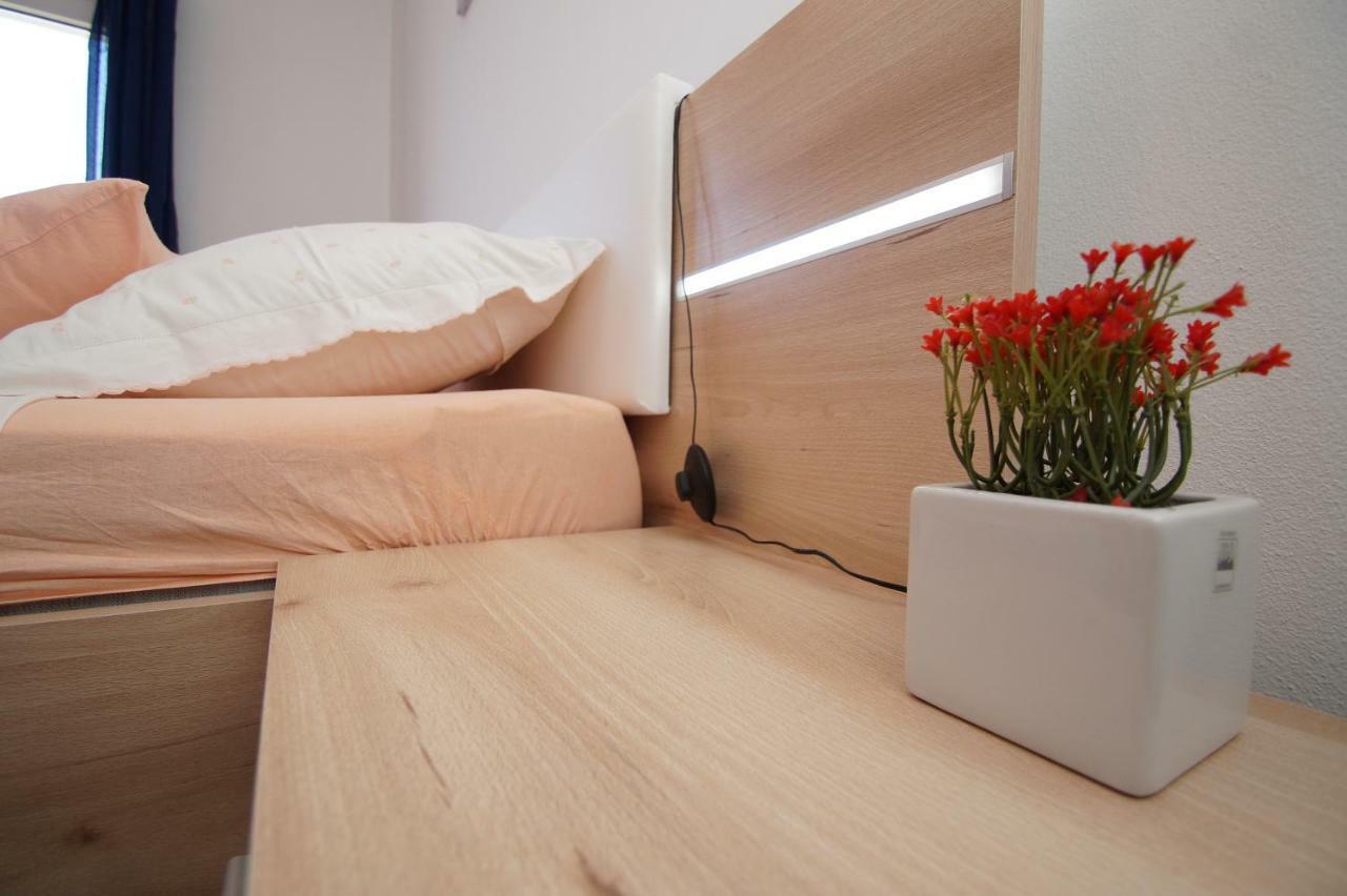 Apartments Mirna Korčula Екстериор снимка