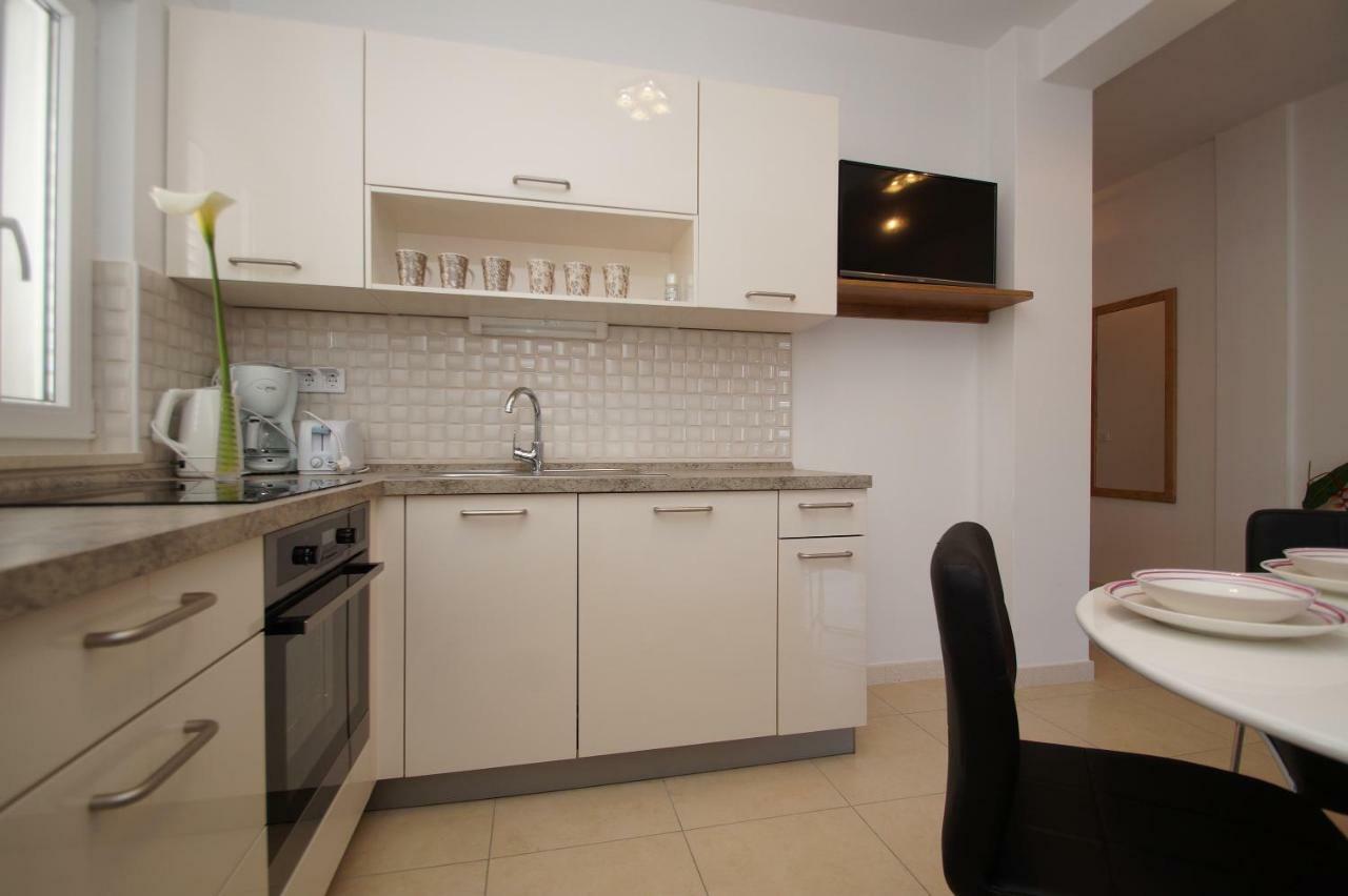 Apartments Mirna Korčula Екстериор снимка